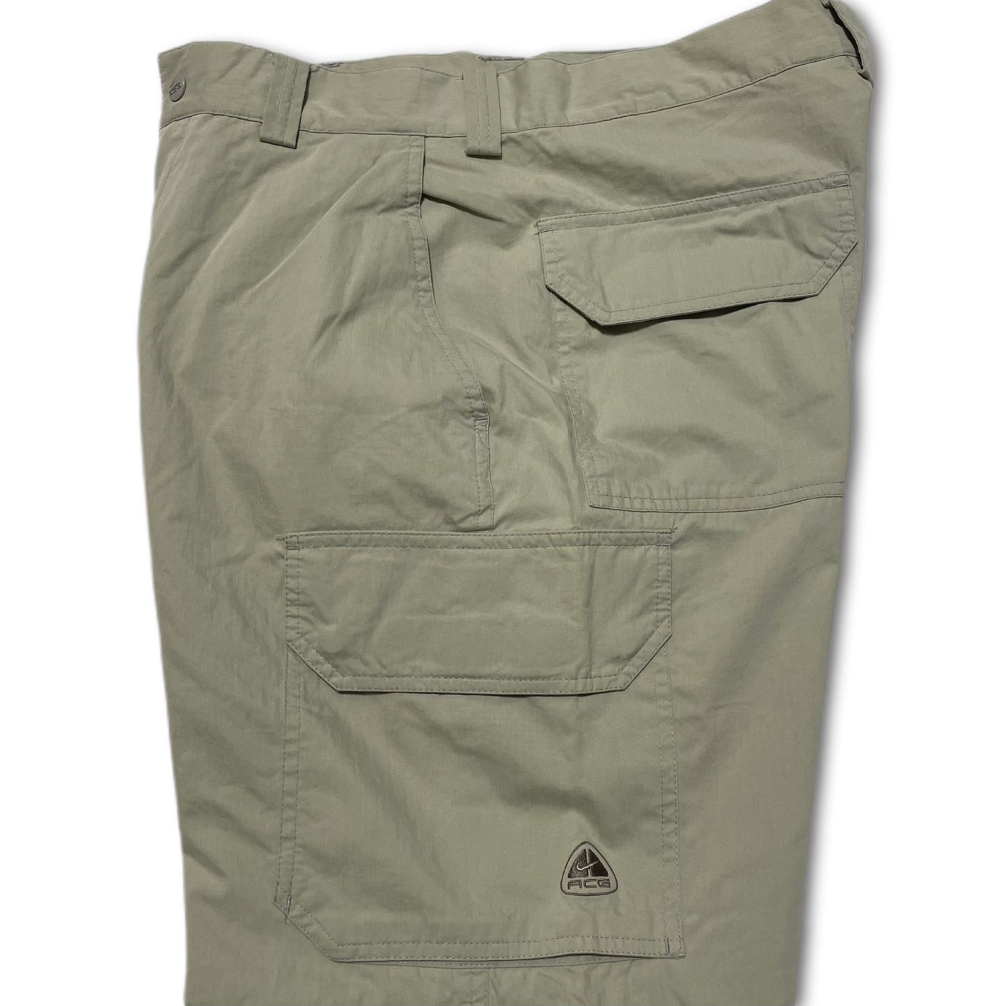 NIKE ACG Cargo Pants 2in1