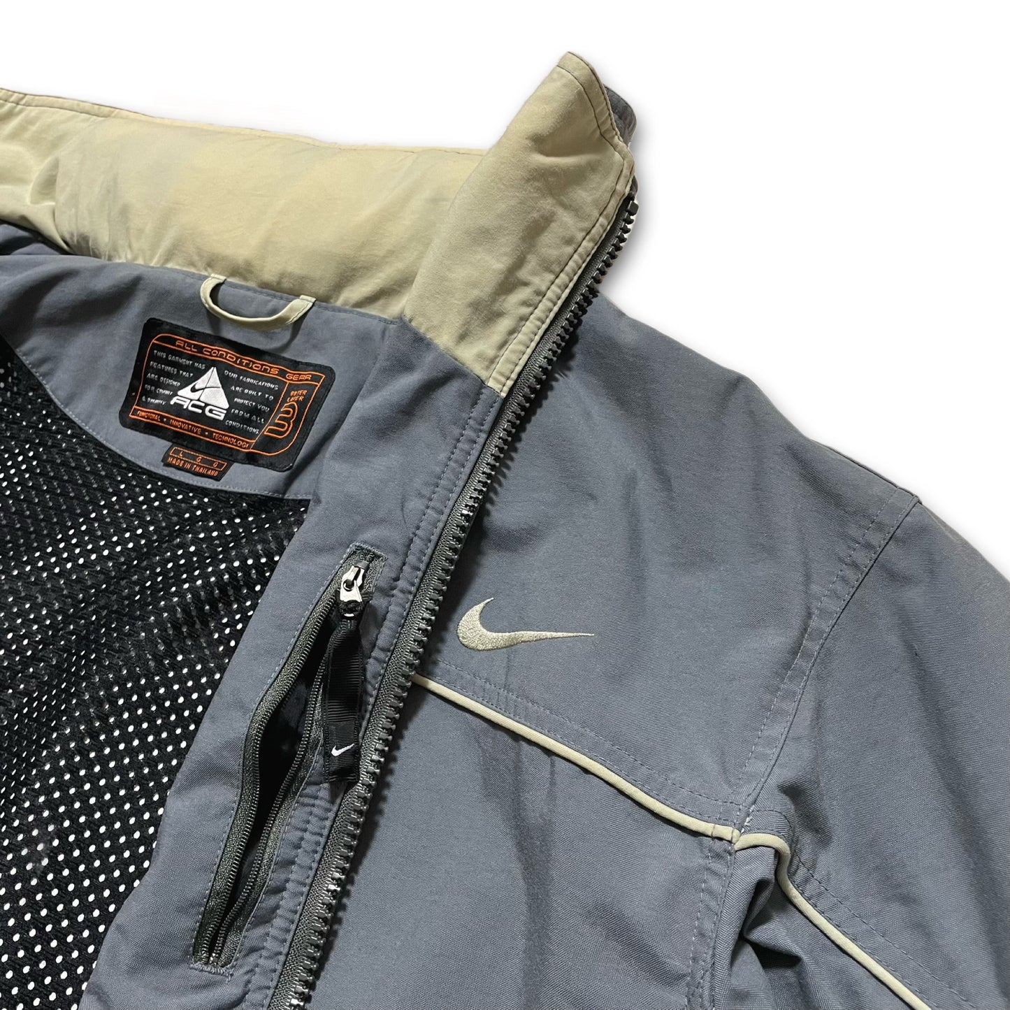 NIKE ACG OUTER LAYER 3 Mountain Jacket